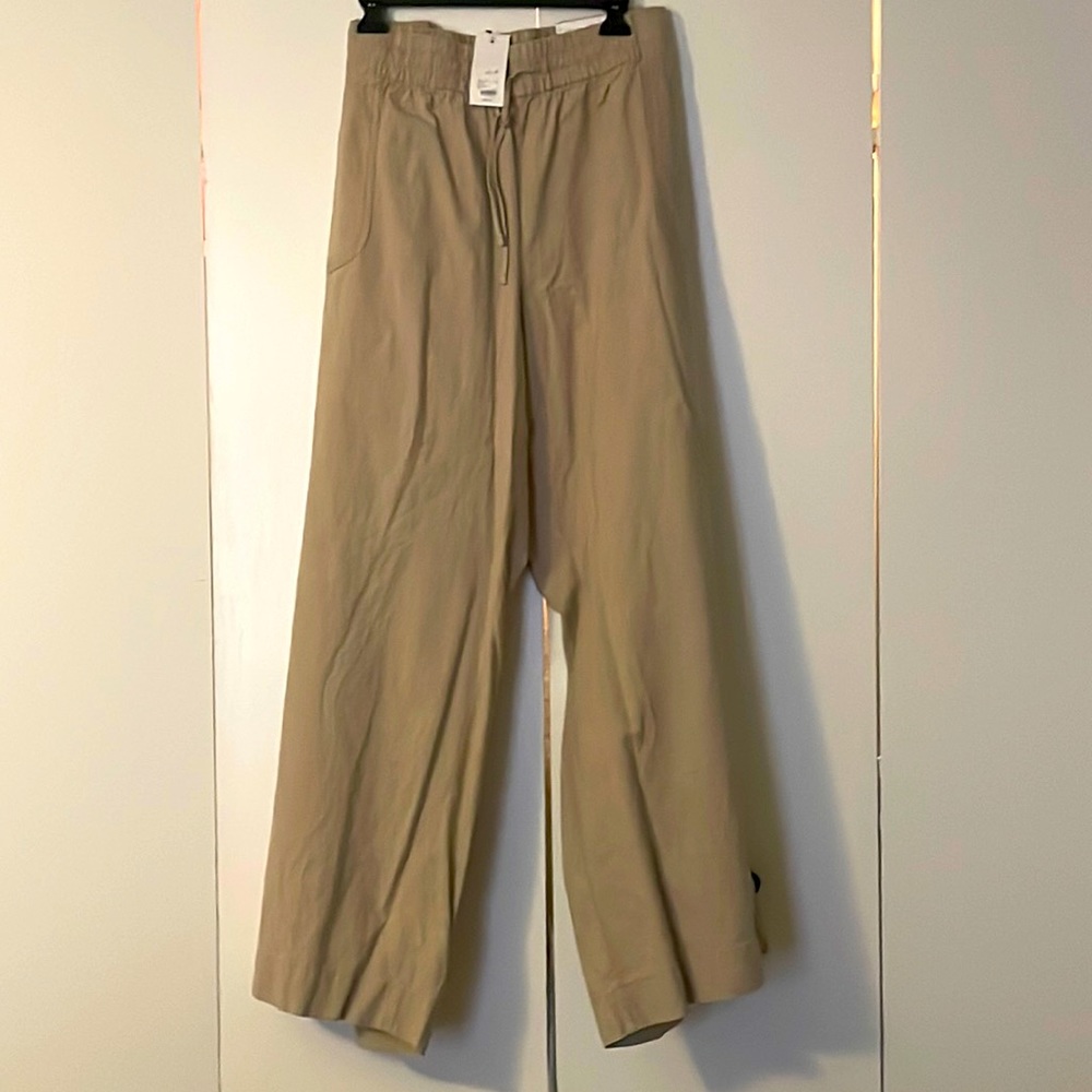 Lane Bryant size 20 wide leg mid-rise linen pants.